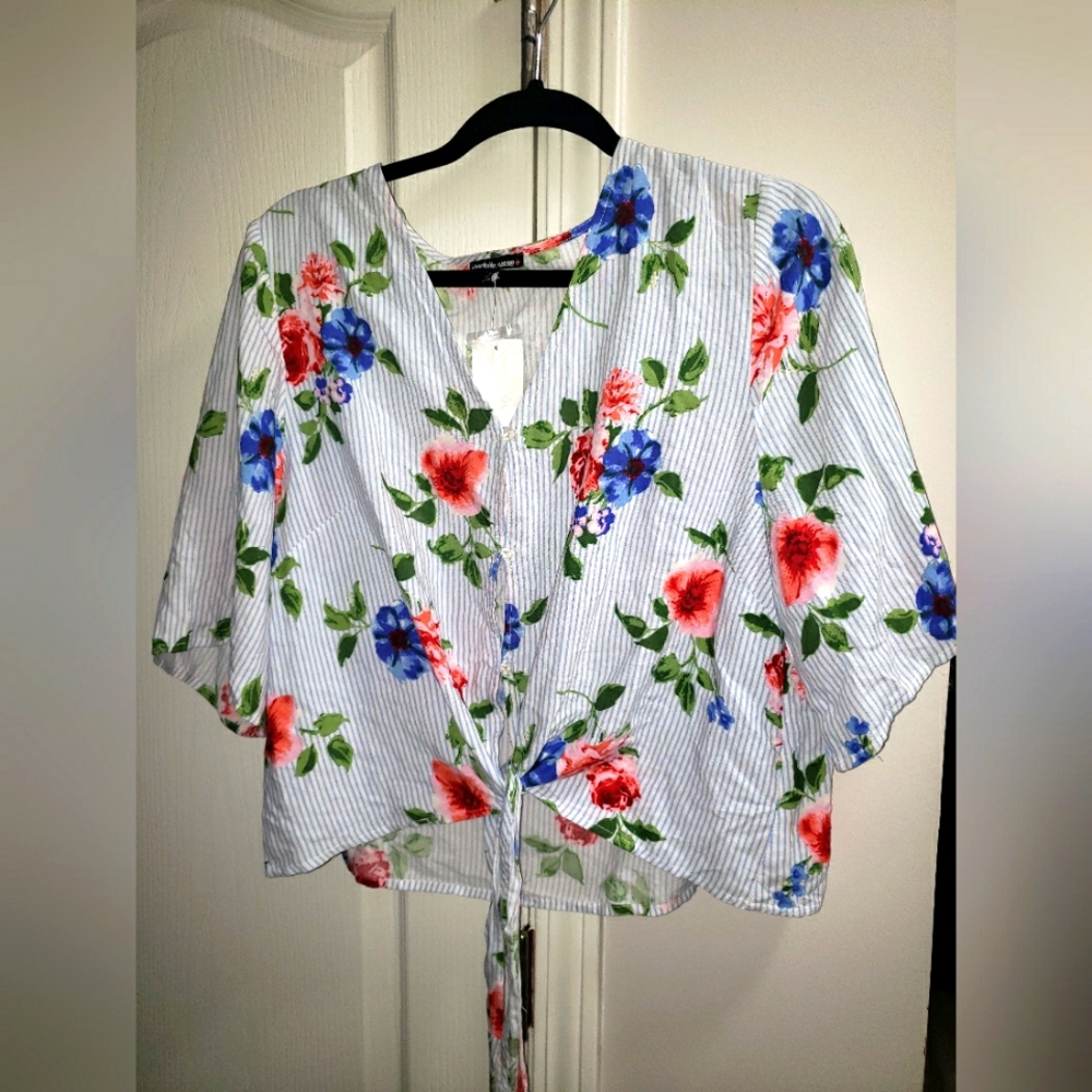 Charlotte Russe Striped Floral Button Down Crop Top Size 1X